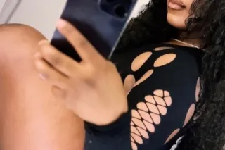 CUM PLAY WITH ME 💦💋💦 IM SLIPPERY AND WET - Image 5