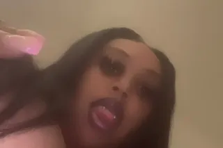 belizean goddess 🙌🏽🇧🇿 submissive and a pleaser 👅better than her ☝and her👇 - Image 7