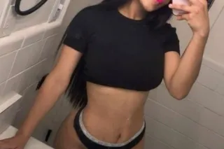 😘MI AMOR ESTOy ACA PARA HACERT... - Image 1