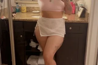 onlyfans.com/fineassmoneyy i s... - Image 4