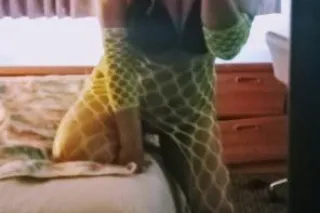 AVAIL 12/4-12/8 HONEY IN TOWN CUM SEE ME - Image 5