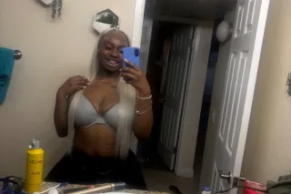 Pretty Brown Skin 💦 - Image 4