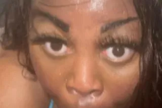 💋💄👅Sexy Thickness 👄😘Cum play w... - Image 4