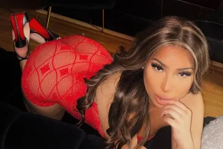 Upscale companion 🏆🥂 Cum see m... - Image 1