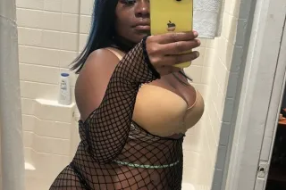 🔥 A little tease…an a little t... - Image 4