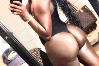 hey guys its me Moet 🍫🍬🍭🍾 - 26 - Image 2