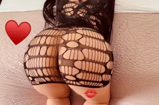 Hermosa latina ✨ Divirtmonos, ... - Image 3