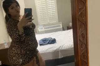 Your Fav salvi mamacitaa 😍💞 Tr... - Image 3