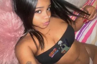💝 I'm available daddy here Rea... - Image 3