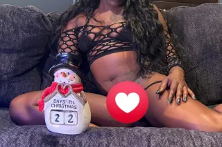 now that the stressful holidays r over, 🚨❤🌸 Catch a NEW vibe✨ Petite, curvy & Sensual 💗 Bubble 🫧 booty cutie🤩💋 FUN & bubbly 🫧EXOTIC ebony Playmate🏆SNUG😈 & Toned✨AMAZING Mouth! - Image 10