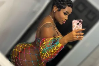 Busty ShortHaired Squirter💦ASS... - Image 2