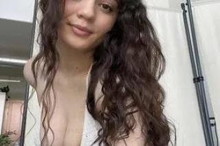 🔥💝Asian Sexy Girl 💦💃Get Ready ... - Image 3