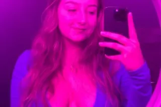 GIRL Next Door💦100% REAL PICS😻... - Image 4