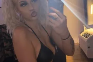 😈😝SPECIALSS🤫🌹🔜💦🐰snowbunny🐰💦🥰im... - Image 2