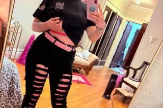 should i come out to madison today regulars message me i know yall miss me out there! 🫶 - Image 8
