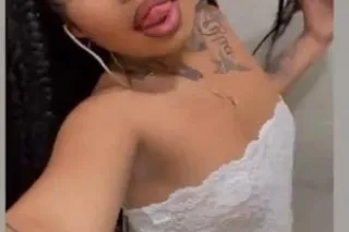 SEXY Petite bitch INCALL AVAILABLE 👅👅💦 - Image 2