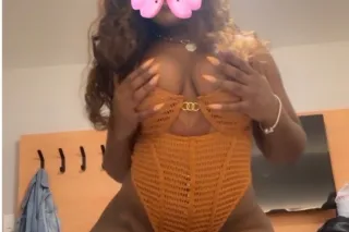 😈🍼😈 Hi daddy, I want to fill y... - Image 2