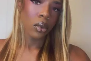 Visting Wet and Wild Splashtow... - Image 1