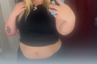come see me while im here🥰💗 - ... - Image 1
