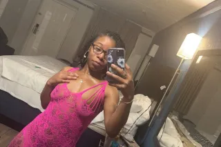 Thursdays ALWAYSS belong To the GOATED, talented🏆, Tatianna 🥰😍 Come see a PRETTY 4'11 🐐 in HUMAN FORM. very much worth the visit🙃☺😊 come see about me😉 - Image 11