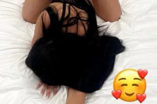 Hi love, I'm available 24 hours. My name is Karla. Full service. Come and enjoy with me. - Image 5