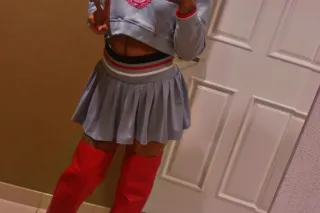 Pretty 👠 slim thick 🍑EBONY SLUT 💦 - Image 4