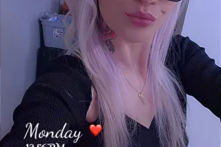 𝑬𝒗𝒆𝒓𝒚𝒐𝒏𝒆 𝒉𝒂𝒕𝒆𝒔 WEEKDAYS 𝒆𝒙𝒄𝒆𝒑𝒕 𝒘𝒉𝒆𝒏 𝒚𝒐𝒖’𝒓𝒆 🅦🅘🅣🅗 αℓყƶαɦɦɦ➿ʝααε💦💞🥳 - Image 9