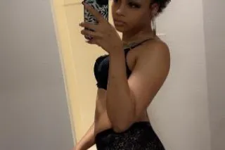 SEXY PETITE PUERTO RICAN PRINC... - Image 1