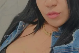 hermosa chica - 24 - Image 1