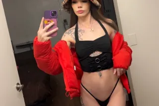 Hot & ready 🔥 - 30 - Image 1