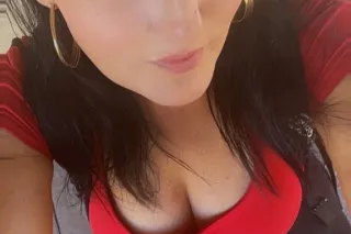 hey im in town again hit me up for the best gummy bj 😁😉 💕😘 - Image 5