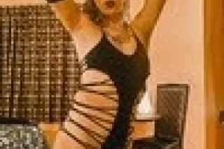 INCALLS!! OUTCALLS!! MIA BEACH 😙 WANNA SEE😘💦 SLIMTHICK SWEET CANDY CUBAN MAMI, WANNA HAVE A FREAKY SEXY GOOD TIME,. CALL ME PAPI!! - Image 1
