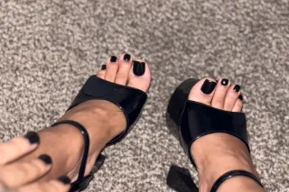HONEY IS BACK &amp; BETTER 💦😜 ... - Image 1