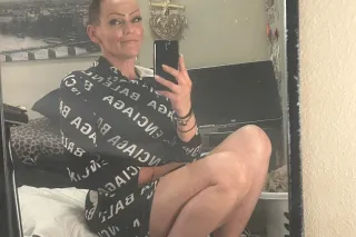 offering outcalls tonight ! sp... - Image 4