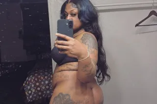 Ya secret safe with me 🤫🤫😋OUTC... - Image 2