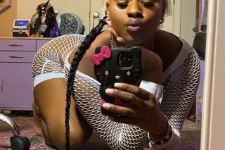 Come Have Fun Daddy 💦Im Waiting.... - Image 6