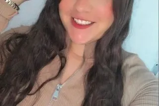 Upscale SERVICE OF VENESUELAN ... - Image 1