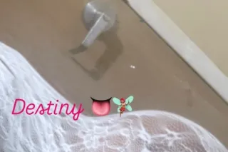 𝙃𝙀𝙔 𝙔𝘼𝙇𝙇 𝙄𝙏𝙎 𝙈𝙀 𝘿𝙀𝙎𝙏𝙄𝙉𝙔 😏 𝘽𝘼𝘾𝙆... - Image 2