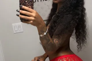 Living Wet Dream 💦 Ask About M... - Image 3
