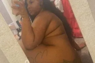 NEW CALI GURL IN TOWN👅💦🐐 Cum get milkedddd - Image 5