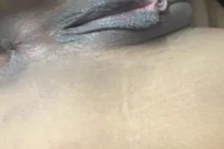 Come get wet 💦💦with me - Image 6