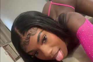 INCALL SPECIAL🍫💝 Petite and tight pussc 💦 - Image 1