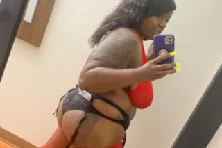 GOAT HEAD 👅SPECIALIST! READY TO SERVE AND PLEASE YOU! $70qv head only with rubber! OUTCALLS OR CARPLAY ONLY! 🚗 - Image 1