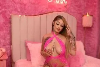 I’m everything you’ve been looking for! 😋I’m the PERFECT PACKAGE 🎁💝 - Image 5