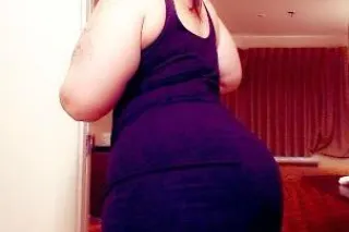 pawg alert !!! slim waist, pretty face!! big booty snowbunnie!! - Image 5