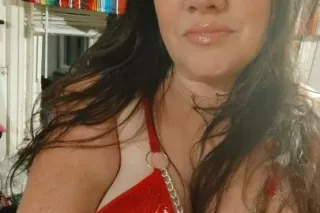 ✨Thick, Curvy Brunette✨ - 35 - Image 3