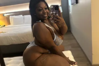 AVAILABLE NOW 🔥 5 ⭐ CHOCOLATE BIG BOOTY BADDIE 🥵💦 JUST VISITING ⏰ INCALLS OUTCALLS & FT SHOWS 📲 - Image 11