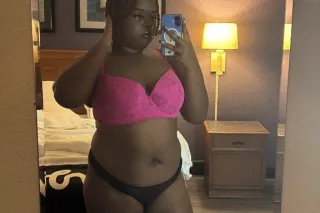 New Kandy Girl Throat Therapist In Town 💕🍬🍭 ( Two Girl Dates 💕🍬🍭 ) ( Special Special 🍆😋💦 ) - Image 5