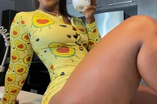 Anal🍑 BBJ NO CONDOM👅 Deep throat 🍆🔥 Massages💆All positions💋No Game😈 NO POLICE👮No outcall ❌ - Image 2