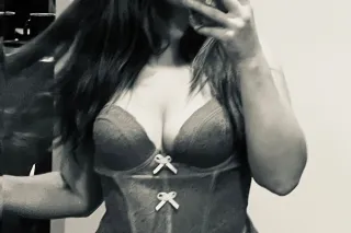 girl next door - Image 6